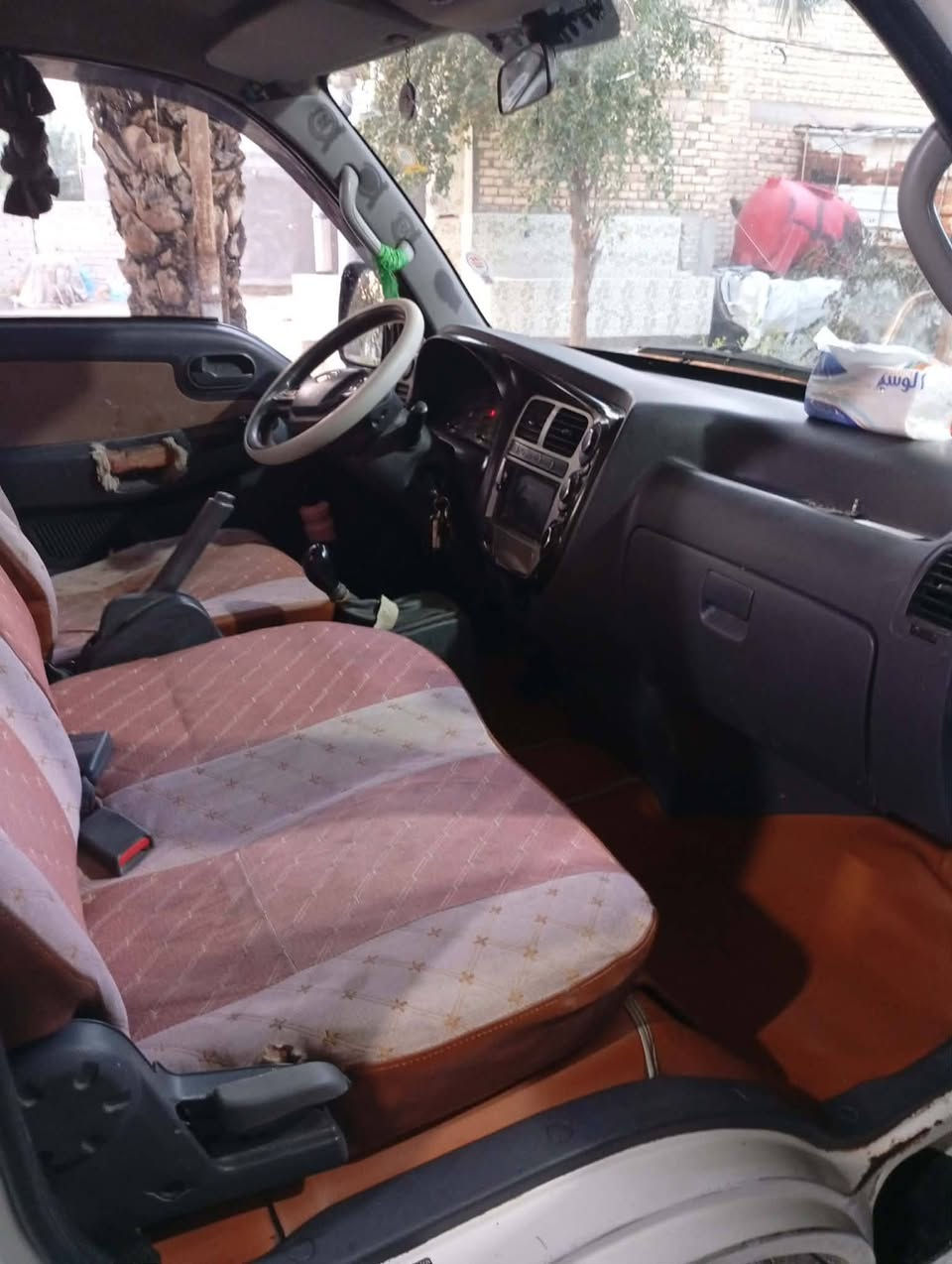 سلام عليكم 
بنكو موديل 2018
2700
مكفولة كفالة عامة 
رقم بصرة سنوية لل2028
ماشية 228 الف
رقم شاصي مبين كلش بعدة بحالة الوكالة
سيارة جديدة كلش أحلى من الصور 
مكان السيارة ناصرية سوق الشيوخ 
*********** 
أتصال فقط
