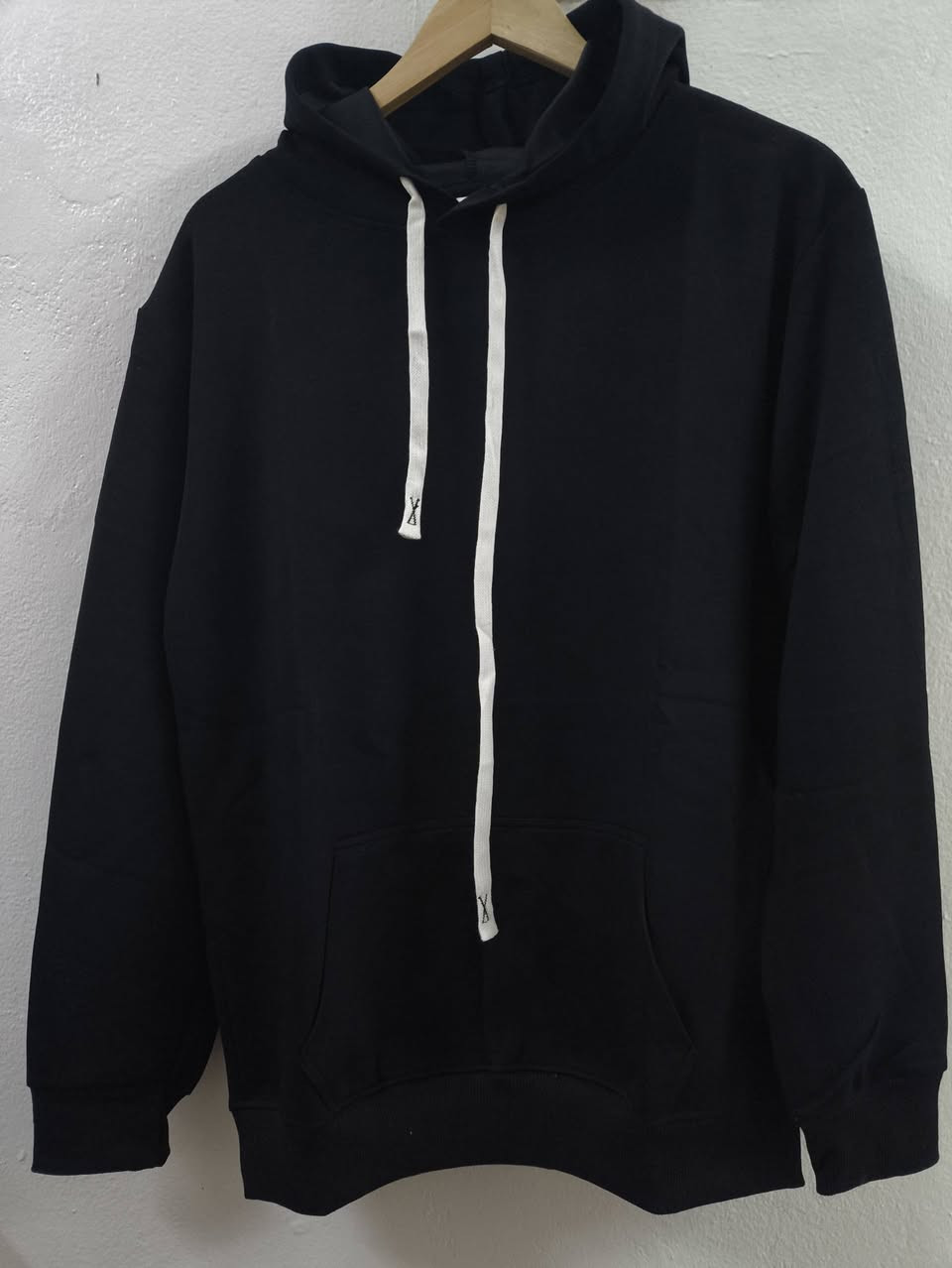 عندي ذني الهوديات ربيعي خامة كلش عالية اشتريتهم كان عندي مشروع وماصارلي مجال 12 قطعة كل لون 3 قطع
اسود وابيض وزيتوني


**إذا كنت صاحب هذا الإعلان وتريد حذفه لأي سبب، رجاءا أرسل رسالة إلى الدعم الفني**