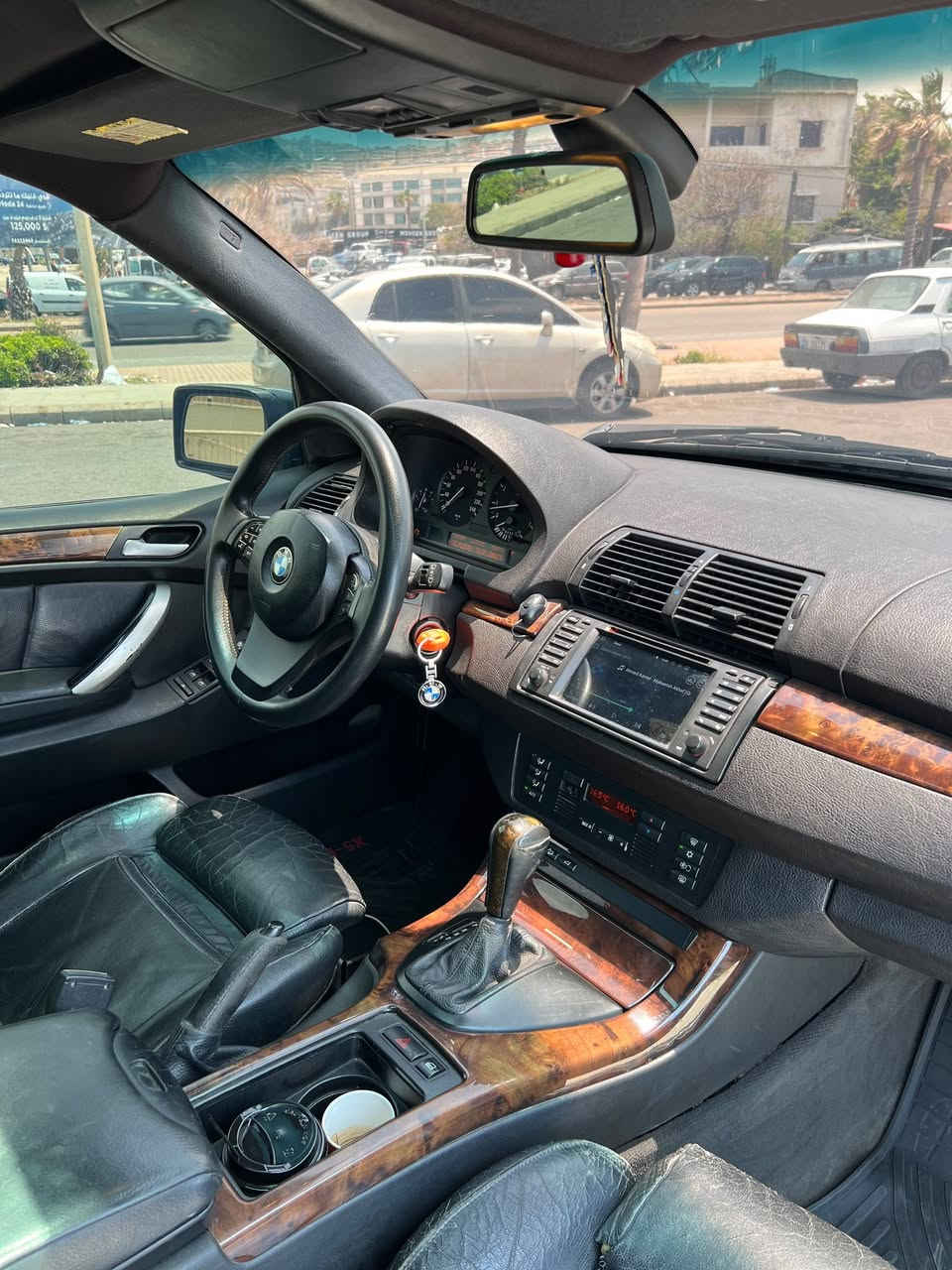 ⬛Bmw x5 E53 Model 2003 4.4 is 8 cylinder
⬛Special Edition 
⬛Price;4800$
⬛Nb;03685021
من حيث المبدأ بسم الله ماشاء الله {موتير فيتاس ميكانيك مين مابدك يجي يفحص} ميكانيك توب ولا طقة كيان وخامية لا ضربات ولا حوادث لا صغيره ولا كبيره رنج مختم تختيم اسود قلب اسود شي مرتب صالون سبور باكج فرش كهرباء مرايات كهرباء فتحة كريستال كهرباء دركسيون كهرباء مكيف شوفاج نار برداية صندوق فول برادي مسجلة شاشه الشركة cD وكاسيت بطاريه جديده زيت فلتر جداد كهربتوا كامله مسدد ميكانيك نمر ودفتر جداد بعمل صك بيع او وكالة عند كاتب العدل 
عنوان: صيدا أو كترمايا موجود في المنزل وليس معرض للجادين فقط وليس للتجار الاعزاء الله يهني صاحب النصيب🧿🧿


**إذا كنت صاحب هذا الإعلان وتريد حذفه لأي سبب، رجاءا أرسل رسالة إلى الدعم الفني**
