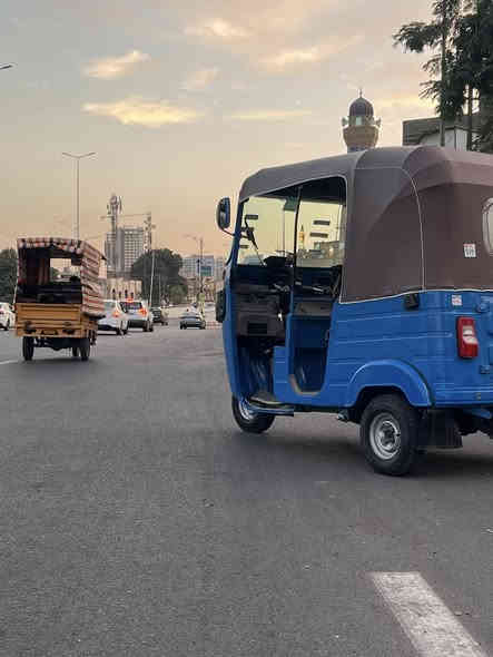 السلام عليكم تكتك موديل 20 💙شهر الـ 12 تكتك مكفوله كفاله بس دوس معمره باسمي تكتك اي نقص مابيها جاهزه من كلشي بوجهك لشارع مكاني بغداد  رقم
 ‭0773 350 4399‬
