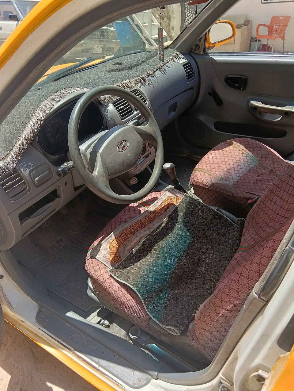 بيرنا 2001 محرك بي خيط بخار دفتر بانزين بيها كهربائيات شغاله صدر جديد بيها ضربه بل جاملق ال وره السعر 30 ***********
