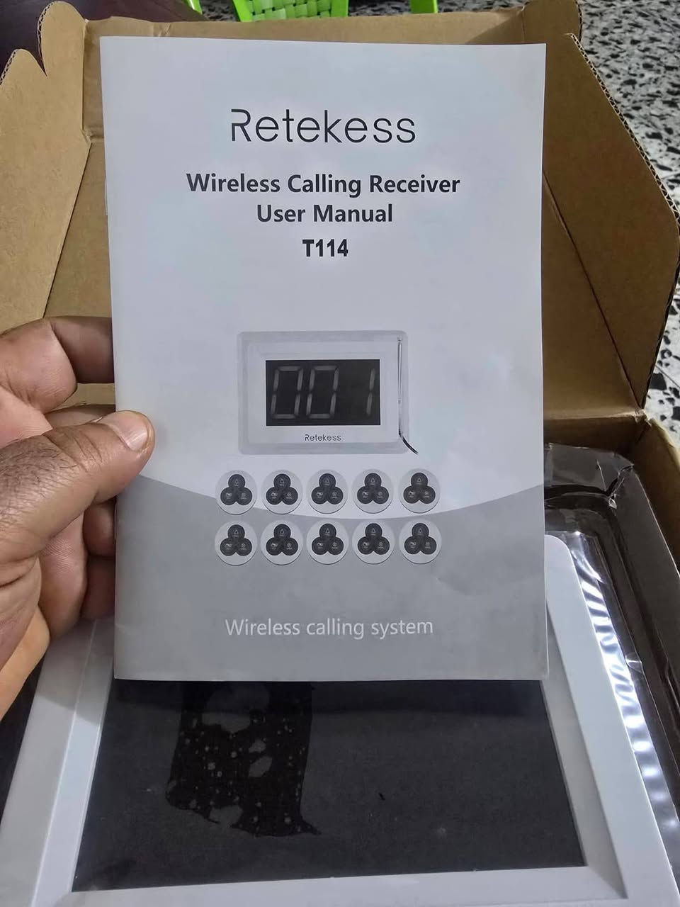 هذا الجهاز هو عبارة عن Retekess T114، وهو جهاز استقبال شاشة لنظام استدعاء لاسلكي.يعمل هذا النظام كمنبه لاستدعاء النادل في المطاعم أو الموظفين في العيادات، حيث يظهر رقم الزر الذي تم ضغطه على الشاشة.


**إذا كنت صاحب هذا الإعلان وتريد حذفه لأي سبب، رجاءا أرسل رسالة إلى الدعم الفني**