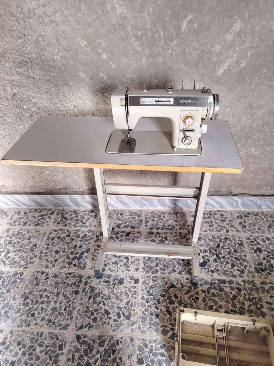 السلام عليكم مكاني حي السماح الثانيه ماكينه بربر اوفر السعر  150 هي والقاعده بلا قاعده 125 شرط الشغل درجه اولى نقش واوفر
***********
