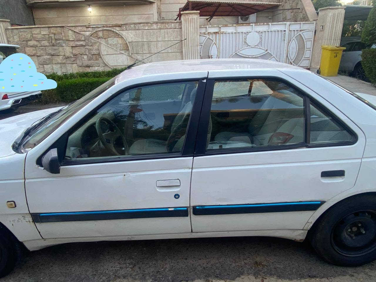السلام عليكم من رخصت الادمن بيجو 405 GLX مديل 2009 للبيع سيارة كاملة مبدل فريز تبريد يراد شحن فقط السيارة سابقا مصلح هلالات السيارة مابيها ضربة قبل سنة مجفت محرك هسة فقط يراد لاستيك ولف والي يحب يشتري يتصل وانطي تفاصيل اكثر  رقمي ***********  السعر ٣٤ بيها مجال بسيط واذا معجب السعر اعبر المنشور وربي يرزق الجميع السيارة رقم بغداد بأسمي رقم انكليزي جديد مكاني بغداد المنصور
