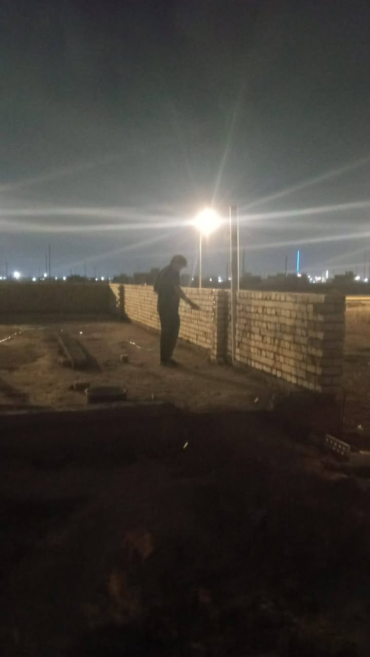 اخوان هاذا هيكل باقيله دبل يختم طابوك الي بصوره اني مكمل فوكه بس ما مصوره
المساحة ١٠٠ نزال ١٦ عرض ٦ وربع موقع كلش راقي اريد ابيع او اراوس بقطعة أرض مساحة ٤٠٠ او ٣٠٠ لين والله ذبية عليه معه افلوس الكاع ٢١ مليون
الموقع بوب الشام حي الداخليه زراعي سند ٢٥ 
***********

 واتساب موجود

وكذالك اتصال
