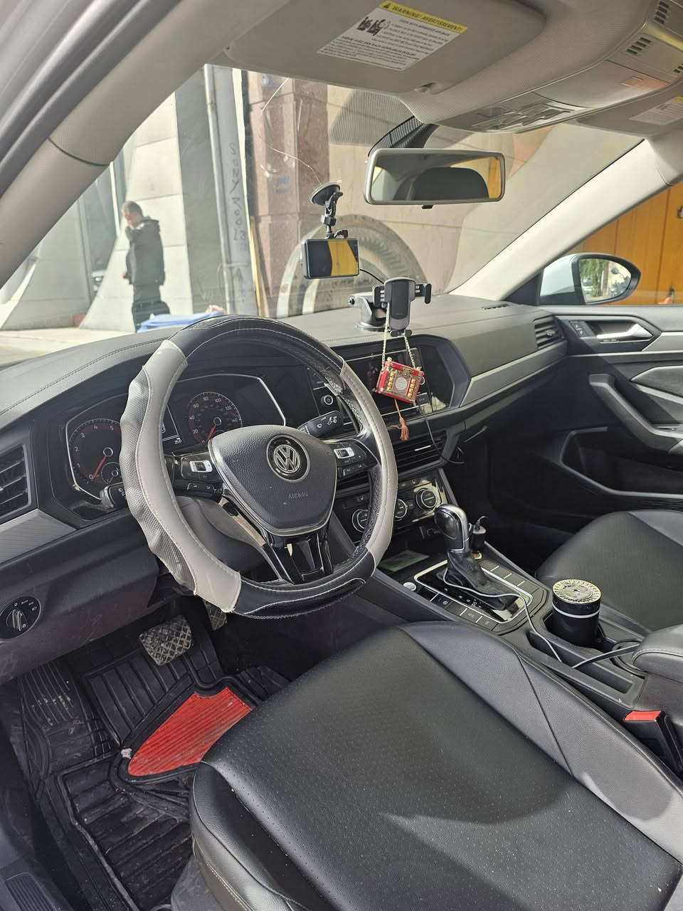 جيتا موديل 2019 لون رصاصي فول مواصفات عدداد مشي 76 الف كيلو متر سياره بدون ضرر ستيراد خاص دخول تركيا رقم أربيل سعر 155 $  موبايل/***********2 عنوان بخداد
