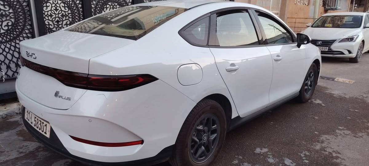 بي واي دي كن بلاص موديل 25بغداد ماشية عشرين الف وبيهة ضربة من الخلف كماموضح بصور والسعر 18مليون ***********
