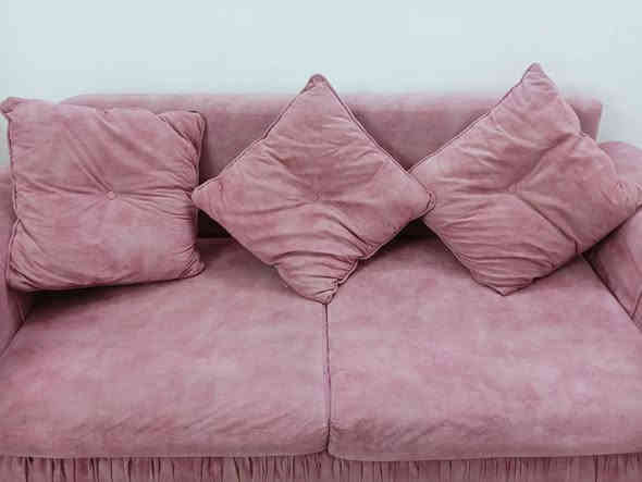 سلام عليكم تخم بعده جديد الله شاهد ماخذه با مليون و ٣٠٠ اريد ابيعه لئن حولت با سكن اصغر ميصير بل بيت قنفتين 3 نفر وقنفة ٢ نفر وقنفتين ١ نفر
السعر ٧٥٠ مع بردات نفس لون تخم هديه 
العنوان حي القاهره ‭٠٧٧١ ٢٣٠ ٣٨١٠‬
