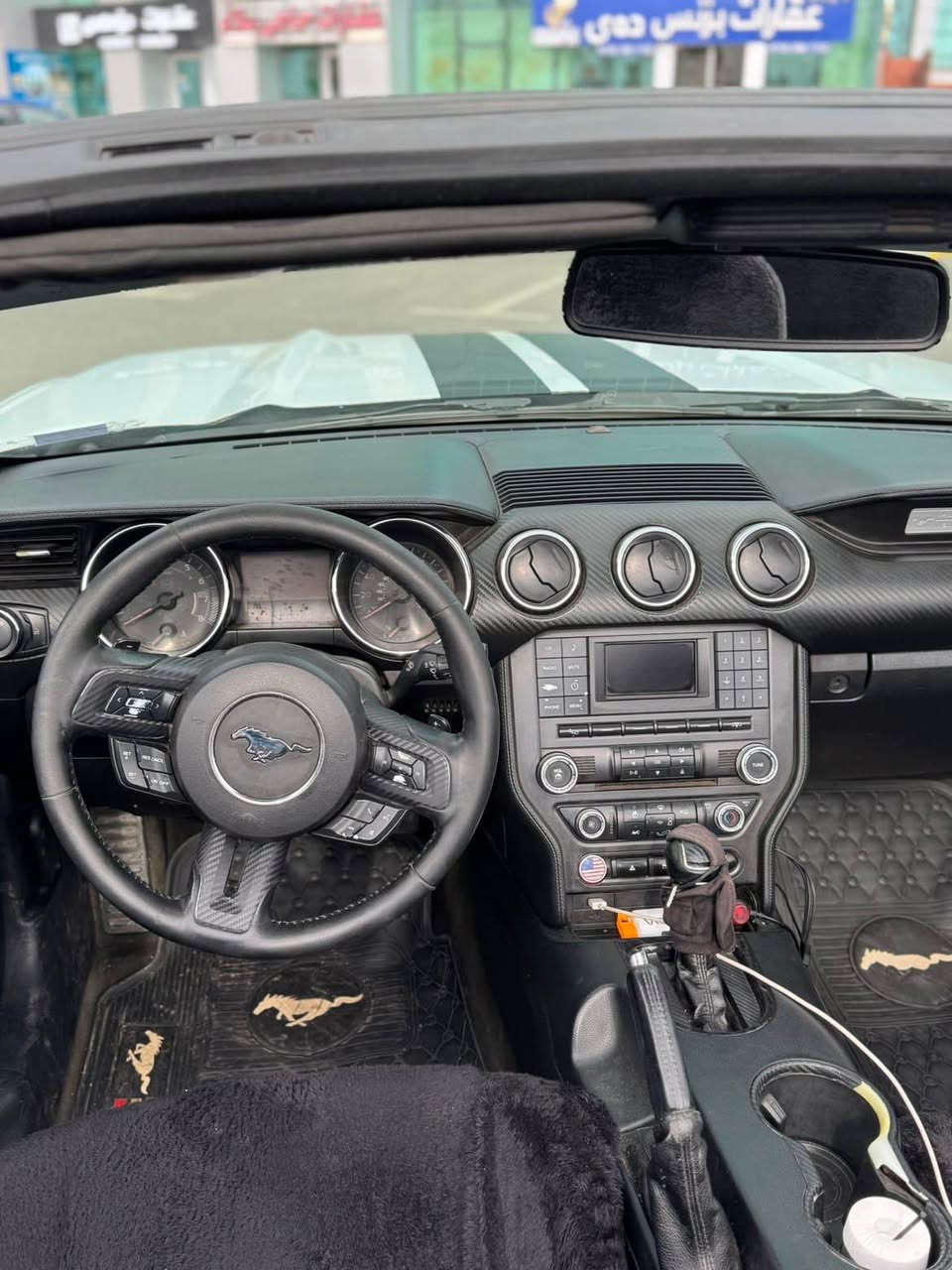 Ford mustang 2016 v6 

فۆرد مۆستانگ v6 2016 سپی سەقف کەشف گێر تۆماتیک  بۆنیت چاملغ سبوغ.   رەقەم و سەنەوی نوێیە.  
***********

سعر ١٢٣ مجالەکی کەم 

***********
شوێن هەولێر

فورد موستنك ٢٠٢١٦  ستة سلندر.  قطعتين صبغ. رقم سنوي كل جديد. مكان أربيل 
سعر ١٢٣ مجال بسيط أربيل, العراق
