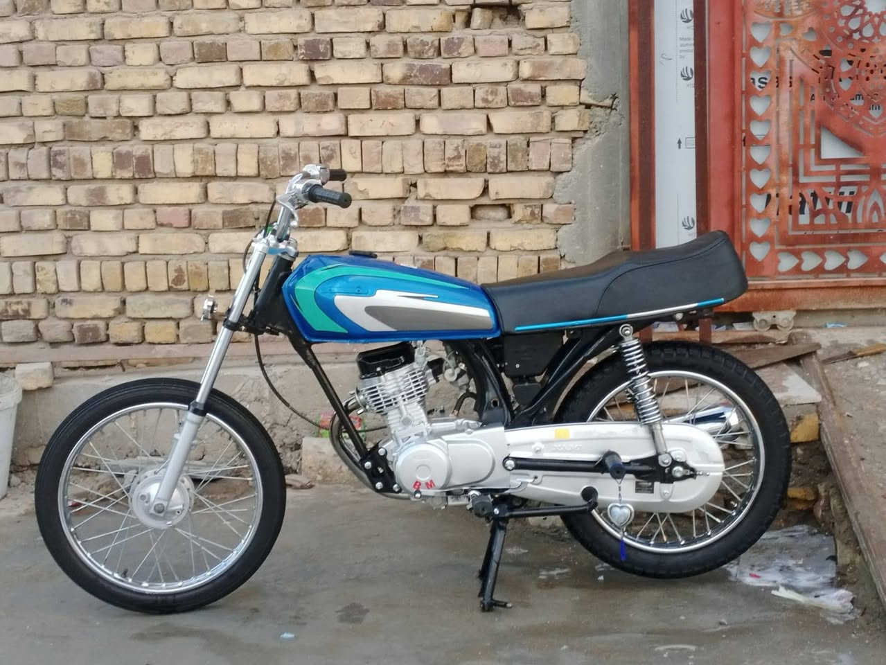 دراجة لبيع توهة معمره وسعر خاص وهذا رقمي متواجد علي ***********مستعجل علة بيعهة وشراي بي خير ويدلل ولموشراي خل يطلع كبل👍👋
