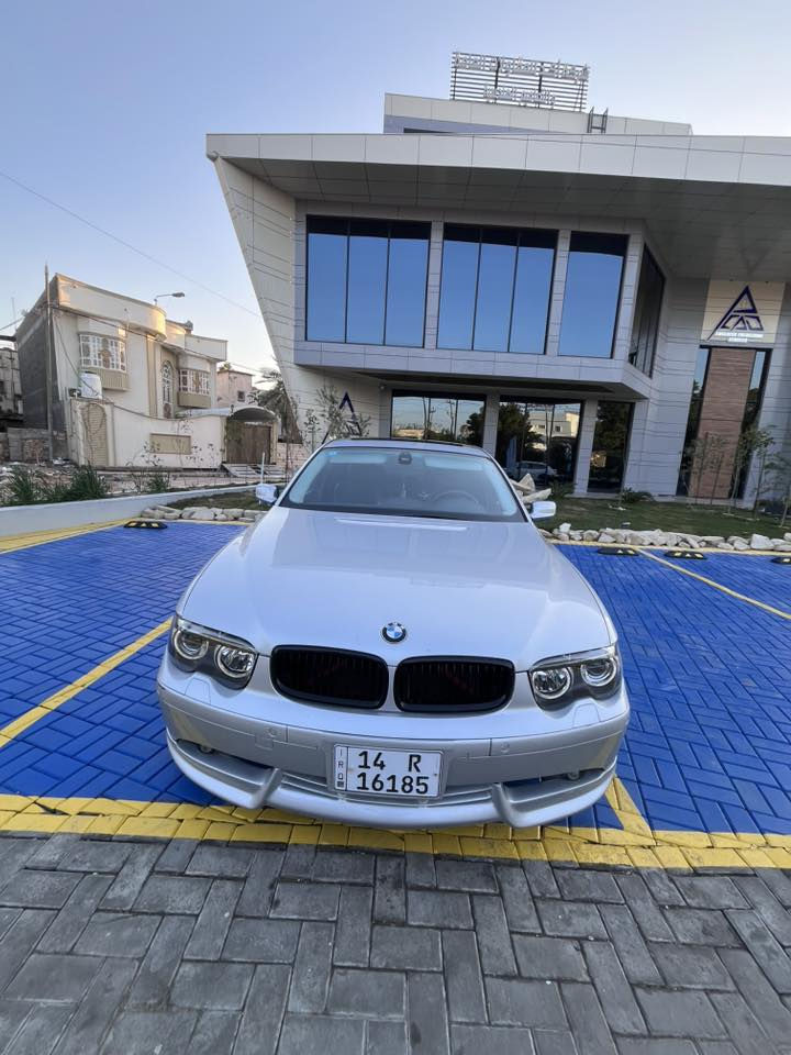 سلام عليكم 
BMW 745i
2003
5 بردات
بيبان شفط
صندوق شفط
بيها نطام AOX
حداده جديده ستوا كملتها كلها جديده 
مكاني بصره معقل 
(السعر125 بيها مجال )
***********
