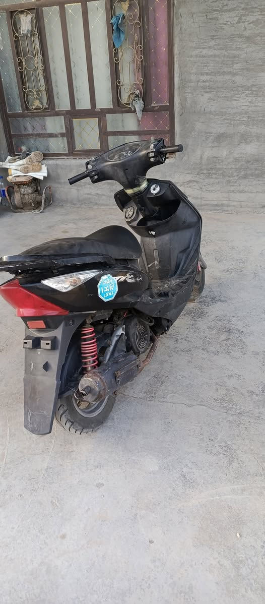 السلام عليكم 
ثعلب للبيع نضافته 80/100 
كهربائيات شغاله محرك وتايرات كله جديد السعر 450 
مكاني بغداد الشعله استفسار ‏‪***********‬‏
