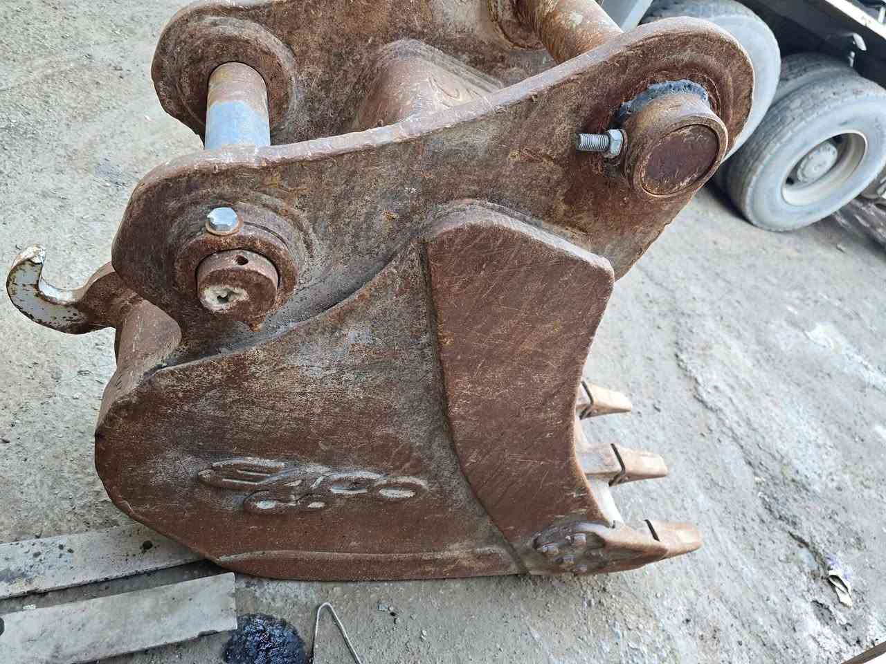 السلام عليكم للبيع كيله حجم 60وربيه بيم 80جديده
***********
