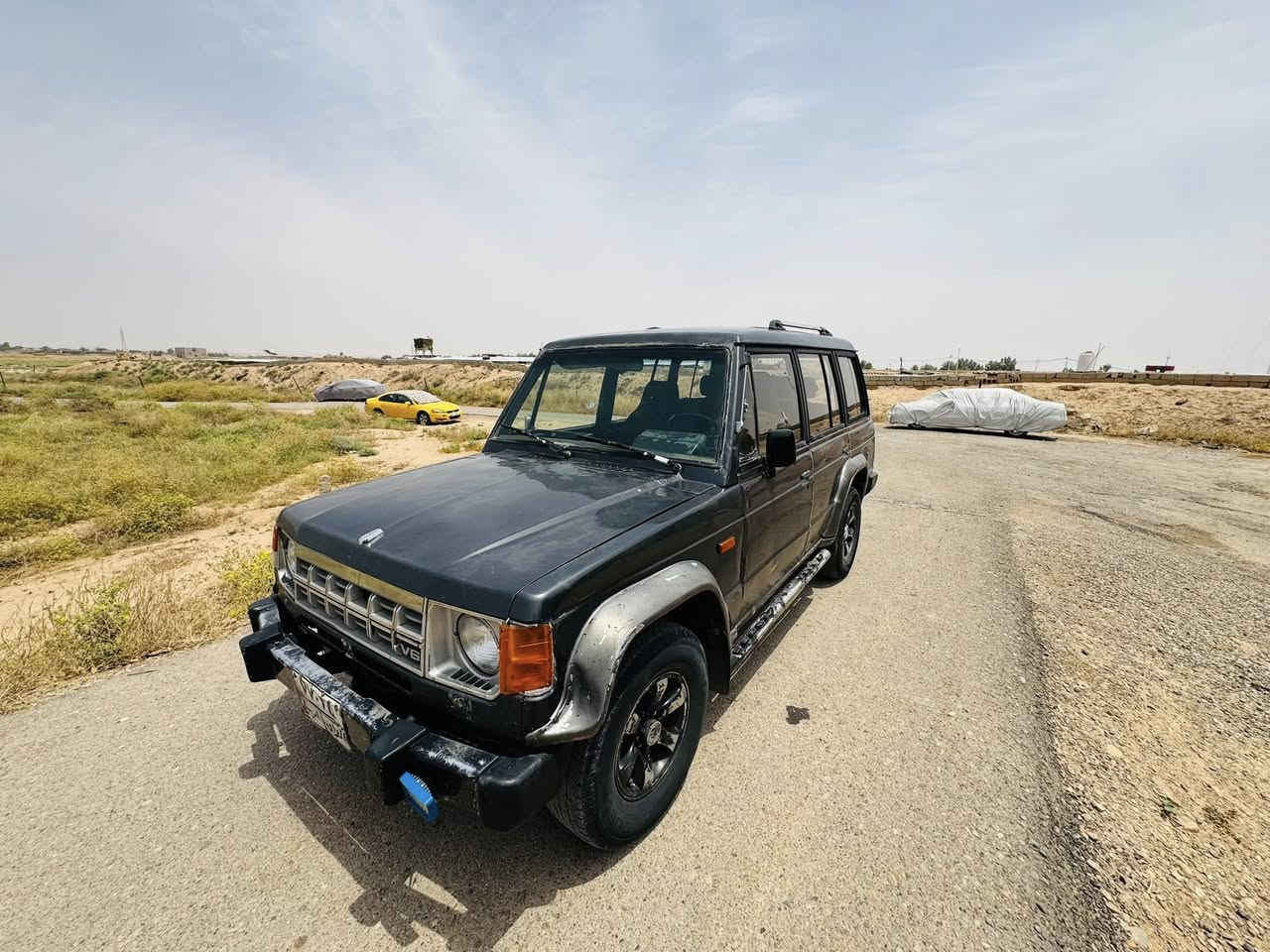كالوبر مديل 90 كير ومحرك محور بطه فول نضافه لا صرف ولا تبخير سنويه صاقطه ما بيها ضرب ولا صبغ سعرها 30 وبيها مجال مكان ديالى منطقت مياح ***********
