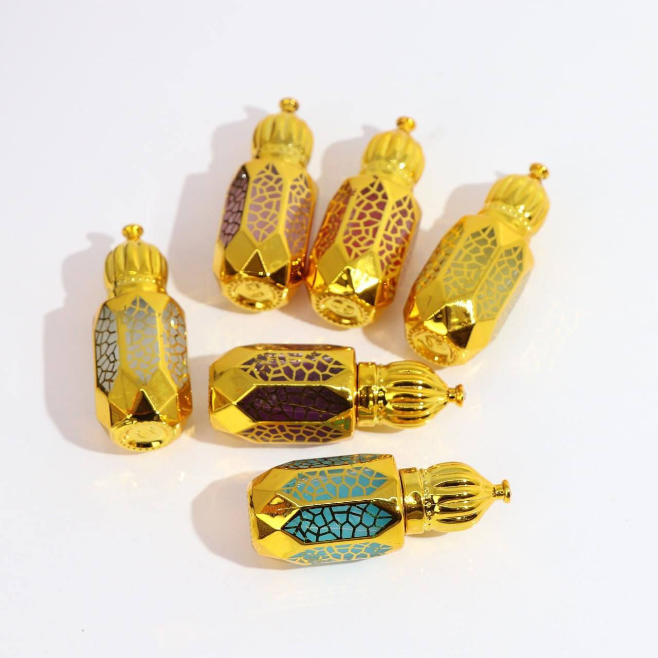 مجموعة عطور إبراهيم القرشي – 6 زيوت عطرية فاخرة الاصليه 😍
مجموعة مميّزة من ستة زيوت عطرية فاخرة من إبراهيم القرشي، كل قارورة بتصميم ملكي مطلي بالذهب ولمسات لونية راقية. روائح مركّزة وثابتة، مناسبة للاستخدام اليومي والمناسبات وتدوم لساعات طويلة.🤭🤍

😋✨العطور والزيوت والبخور ومنتجات الجسم المعطرة. 

😍بعض العطور تشمل نوتات مثل المسك الأبيض، الهيل، الفانيليا، والبرغموت. 

✅للبيع مفرد وجمله السعر خاص ✅

✅قناه التلي https://t.me/LotusCosmetics2004


**إذا كنت صاحب هذا الإعلان وتريد حذفه لأي سبب، رجاءا أرسل رسالة إلى الدعم الفني**