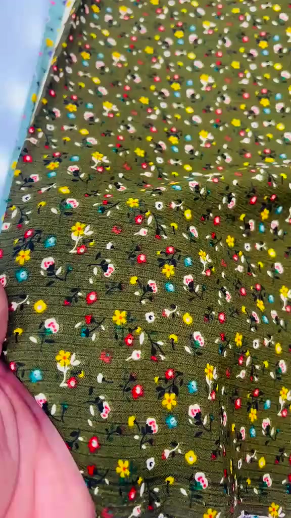 مرحبا بيكم احبتنه وزبائنه اقمشة أبو مصطفى ادللكم وتوفر لكم اقماش كريشه نقشات تجنن نواعم 👑 الجمال ما ينوصف عالم ثاني  وتدللون علينه 
متوفر خدمه توصيل 📞


**إذا كنت صاحب هذا الإعلان وتريد حذفه لأي سبب، رجاءا أرسل رسالة إلى الدعم الفني**