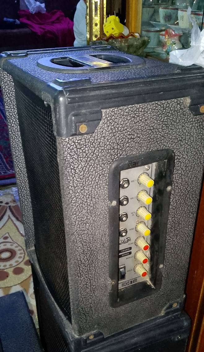 للبيع شغال كهرباء وشحن عل فحص الي يفيده مراسله الصفحه يوجد توصيل


**إذا كنت صاحب هذا الإعلان وتريد حذفه لأي سبب، رجاءا أرسل رسالة إلى الدعم الفني**