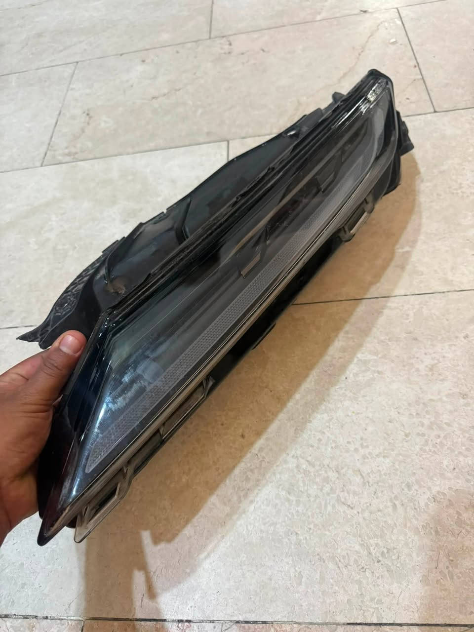 للبيع 
بلايزر 2023
سعر 100
موبايل ***********
