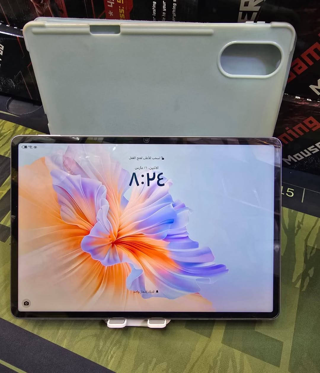 السلام عليكم آيباد هونر V9 جهاز أخو الجديد مواصفات الجهاز جباره بالألعاب تابلت عملاق الذاكره 512 + الرام 12 حجم البطاريه 10.100 يدعم الشحن السريع 66 واط وبعد بي مواصفات تخبل  مشتري ب 700 الف هوه هذا سعره الجديد حاليا أستخدام شهرين
الجهاز قفله من الاخير 475 الف بي درع ولاصق بغداد, العراق


**إذا كنت صاحب هذا الإعلان وتريد حذفه لأي سبب، رجاءا أرسل رسالة إلى الدعم الفني**