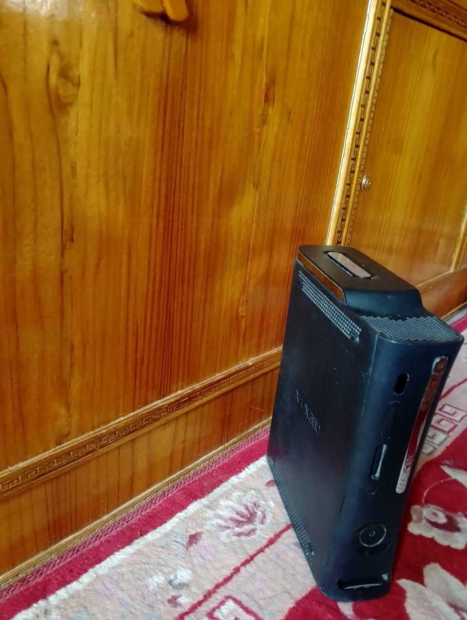 السلام عليكم عندي اكس بوكس 360 فات كافه ملحقاته مع جوزتك اثنين بي تقريبا 90 لعبه او 85 عارضه للبيع السعر125 وبي مجال هواي والحاب يستفسر يراسلني خاص


**إذا كنت صاحب هذا الإعلان وتريد حذفه لأي سبب، رجاءا أرسل رسالة إلى الدعم الفني**