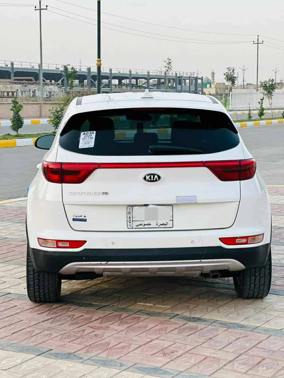 السلام عليكم كيا سبورتج للبيع أمريكيه موديل 2018رقم بصره حره تحويل مشروع وطني ضررها تبديل جاملغ وبنيد اصليات بدون دواخل فقط شاشه كبيرة كاميرا دواره تحكم جهتين ويل كروم 17 تبريد حداديه السياره جاهزه من كلشي استخدام شخصي السعر 153ورقه وبيها مجال بسيط للشراي مكان السياره ناصريه الشموخ للإستفسار *********** *********** رقمي أرقامي بيهن واتساب ناصرية, ذي قار
