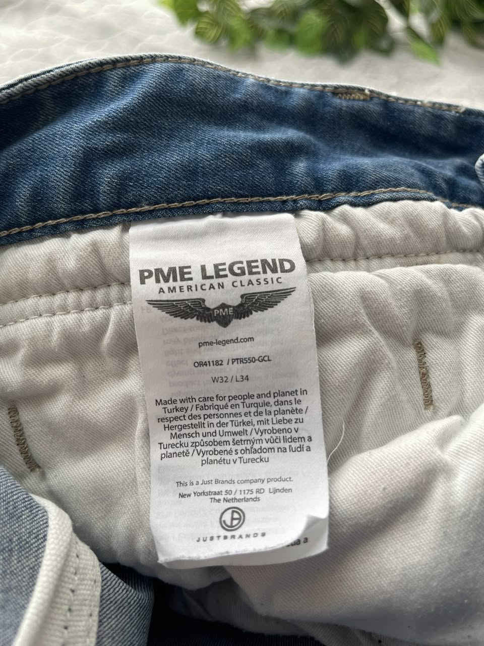 🔥PME LEGEND هولندي اصلي  💯
🔹سعر ٢٠ شامل التوصيل

🔹قياس : ٣٢
🔹قالب عدل
نظافة 💯

🔹توصيل موجود لكافة المحافظات


**إذا كنت صاحب هذا الإعلان وتريد حذفه لأي سبب، رجاءا أرسل رسالة إلى الدعم الفني**