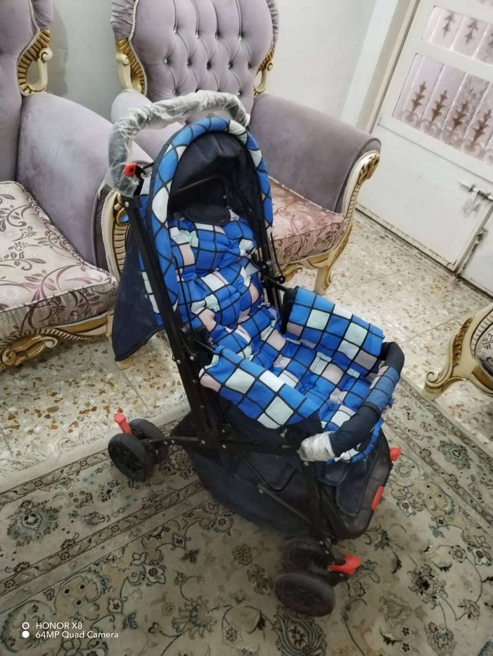 السلام عليكم عربانه للبيع نظيفه كلش استخدام قليل السعر٣٥ مكاني الصليخ الاتصال بل رقم ***********
