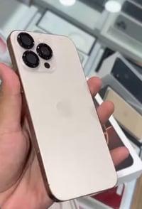 آيفون ١٦ برو ماكس • ٢٥٦ • بطارية ٩٨%