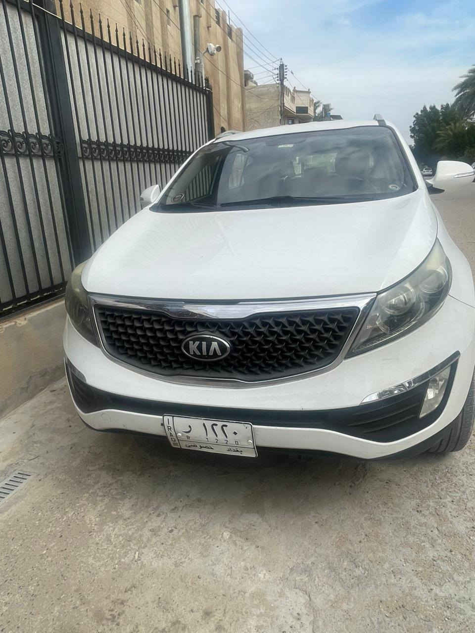 السلام عليكم
سبورتج ٢٠١٢ رقم بغداد خليجي كير مكينه صدر تبريد خير من الله عليها ادامه كامله رقمها حلو بيها نص جاملغ خلفي صبغ ونص الباب
السعر ١٢٨
مكان السياره بغداد السيديه
***********
