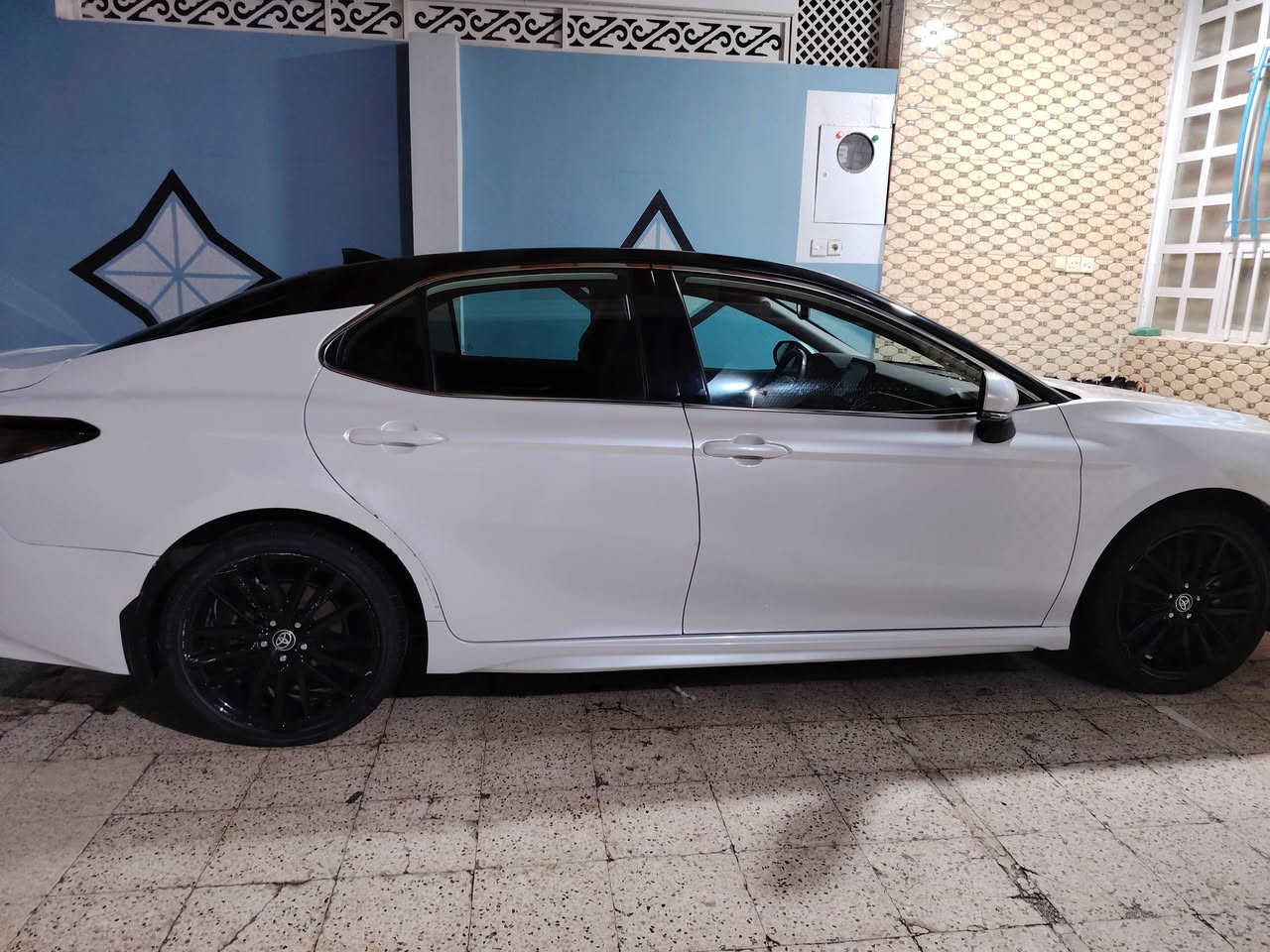 كامري 2023 فول موصفات بدون بانورما فات XSE الضرر صبغ بل بوند وجاملق بدون دواخل بدون ايربك الاستفسار ***********او ***********
