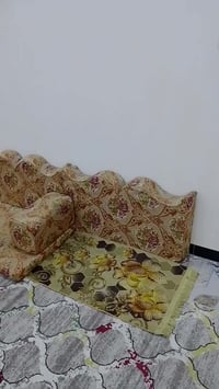 ديوان كامل البيع 9 متر 07817405424