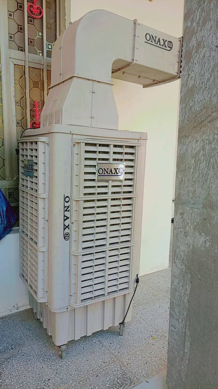 تحياتي مسؤول كروب بيع جربايه طفل اخو جديد مع مبرده ستعمال قليل وسعر اتصل بينا وبيك خير وتدلل ***********
