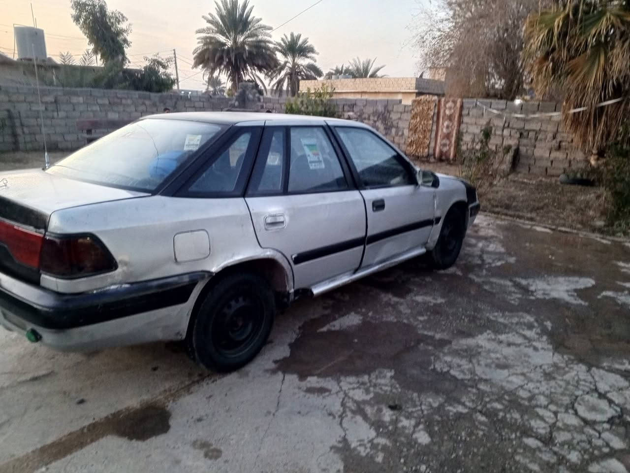 دايو اسبرو موديل 94 رقم صلاح الدين فحص شرط التحويل الشرعي من الشركاط محرك كير فكترا شرط  تايرات جديد صدر جديد كهربائيات شغاله مسجل شغال تدفئه شغاله باتري جديد السعر 19 وبيها مجال ومراوس يرهم مكان السيارة الشرقاط// *********** // ***********
