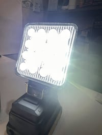 انارات شحن • شواحن • قطع شحن