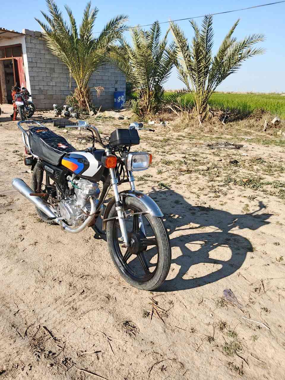 السلام عليكم ارشا موديل 18
 جاهزة ماعيزة شي كاملة
السعر 250وبيها مجال 
مكانها الهلال 
‏‪***********‬‏
