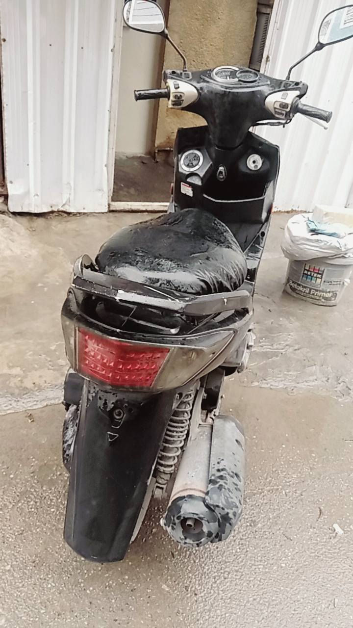 سكسن فحل نوزل محرك بلادي وعلئ فحص كهربائيات كلها شغاله نغركه في اي وقت مع أيض هندر موجود السعر 550 الف وبيها مجال  حك جيه مكاني بغداد/ استعمال الدراجه فقط  للعمل


**إذا كنت صاحب هذا الإعلان وتريد حذفه لأي سبب، رجاءا أرسل رسالة إلى الدعم الفني**