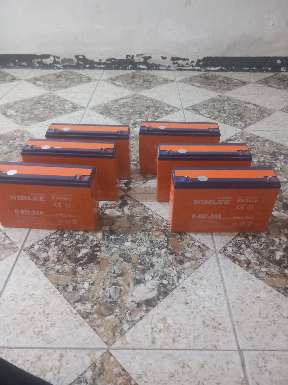 السلام عليكم عندي 6 بطاريات  المصطره للبيع جدد والله شاهد   38انبير 72فولة السعر 360وبيهه مجال شي قليل العنوان ابوغريب الاستفسار ***********  الرقم  بي واتساب
