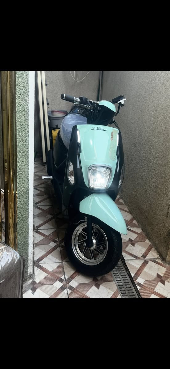 السلام عليكم 
ماكس بوليس موديل 2023 مكينه ياباني باب ثاني الدراجه كفاله من مكينه وشاصي لايت زنون .
مكينة ناعمه 
كامله مابيها اي نقص مكاني كربلاء حي الاطباء 
السعر 950 وبيها مجال 
***********
متوفر فقط مراسله واتساب .
للمعلومه الويلا واليدات البلاديات موجودات .
