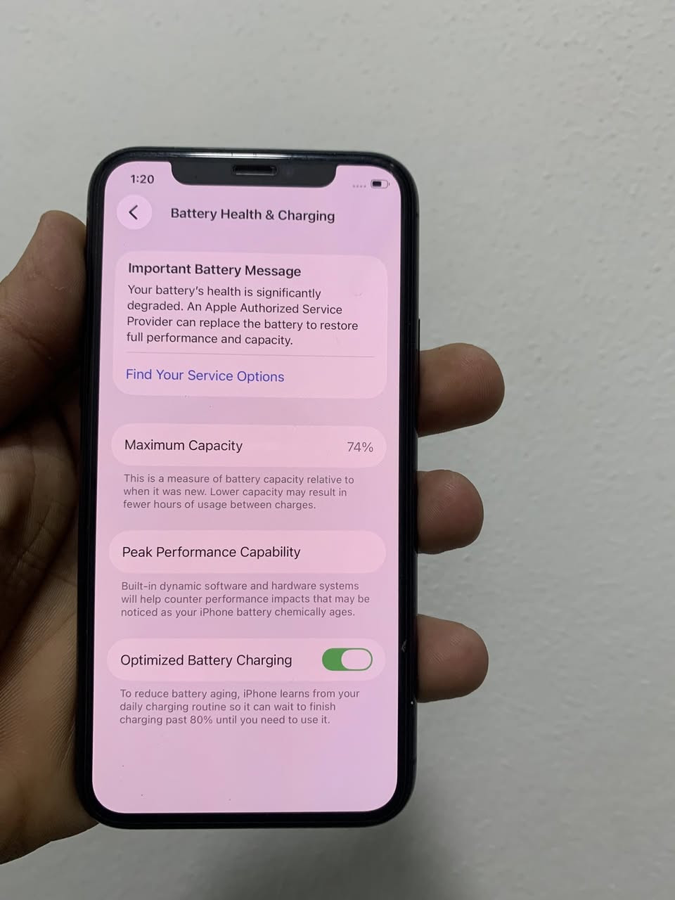 ايفون 11 پرو  شرط مامفتوح ماينطي هوا بطاريه74 كله بيلاد 64 كيكا  كلش نضيف شرط شاشه بطاريه كله بيلاد ابيع شرط سعر 220 قفل قفل ❤️ وتساب ***********

