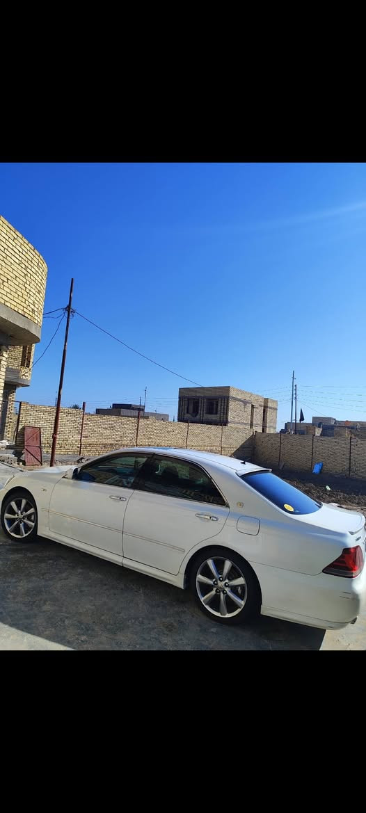 السلام عليكم للبيع كراون شاهينه 2006 قرار 48 بسمي شرط التحويل أصل كرستال بصمه رصاصي گصه قماره تحويرت نجف فتحه كشنات جلد تدفئه تخم تاير ويل دنگه تبريد ثلج قطعتين داخل صاج ملكي لايت دوار تحكم ستيرن كشنات كهربائي سياره جديده وحلوه مال جناي أمانة الله ألف ماذب عليها  العنوان بابل الحمزة الغربي السعر  147 بيع مستعجل ***********
