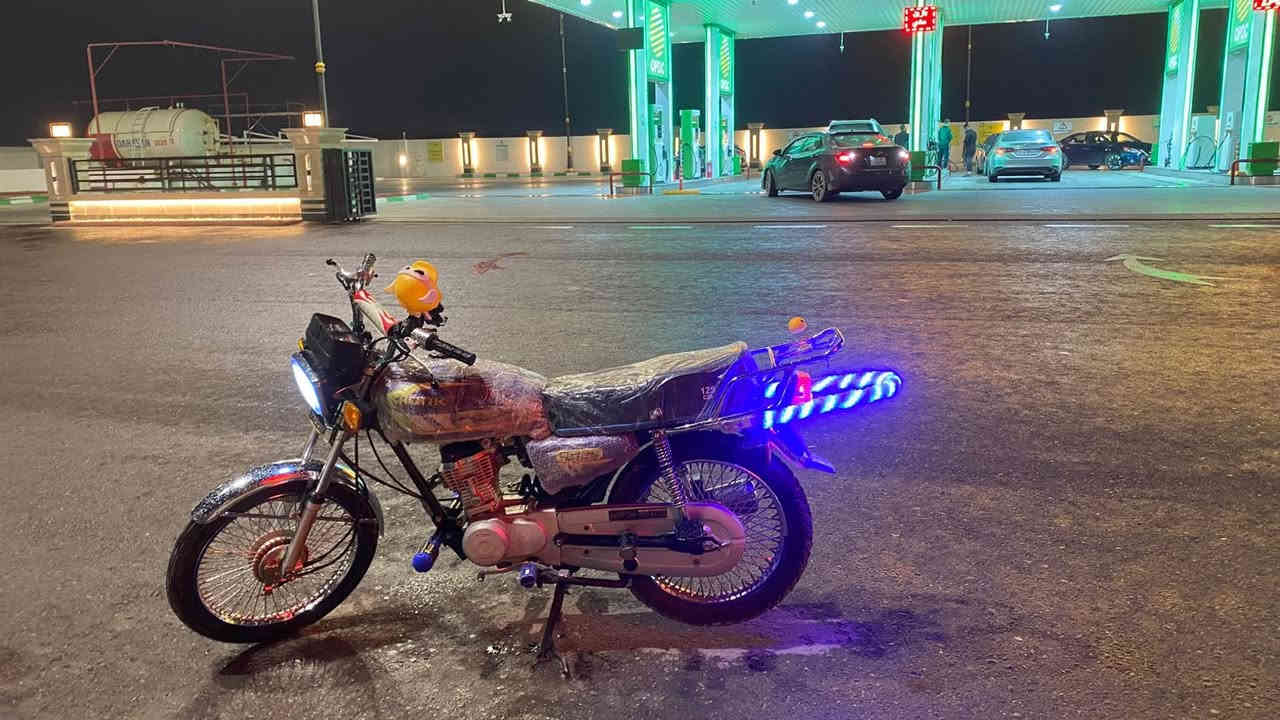 دراجه تايكر موديل 20 محدثه24 محرك مفتوح مجفت جديد نشاط فول كهربايات كله شغاله 4كير دراجه ناعمه ما ناقصه كلشي  سعر400 وبيه مجال لشراي مكاني تكريت الشهامه *********** بي واتساب
