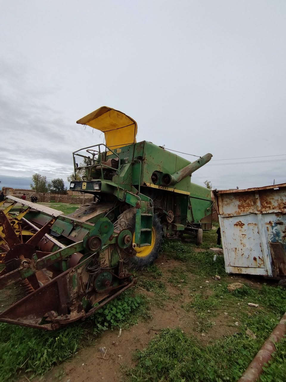 للبيع موديل 80 معمل حيل نظيف رقم سنويه تائرات نص عمر ماكينه معمره رايمان الشراي يخابر على الرقم/***********/
