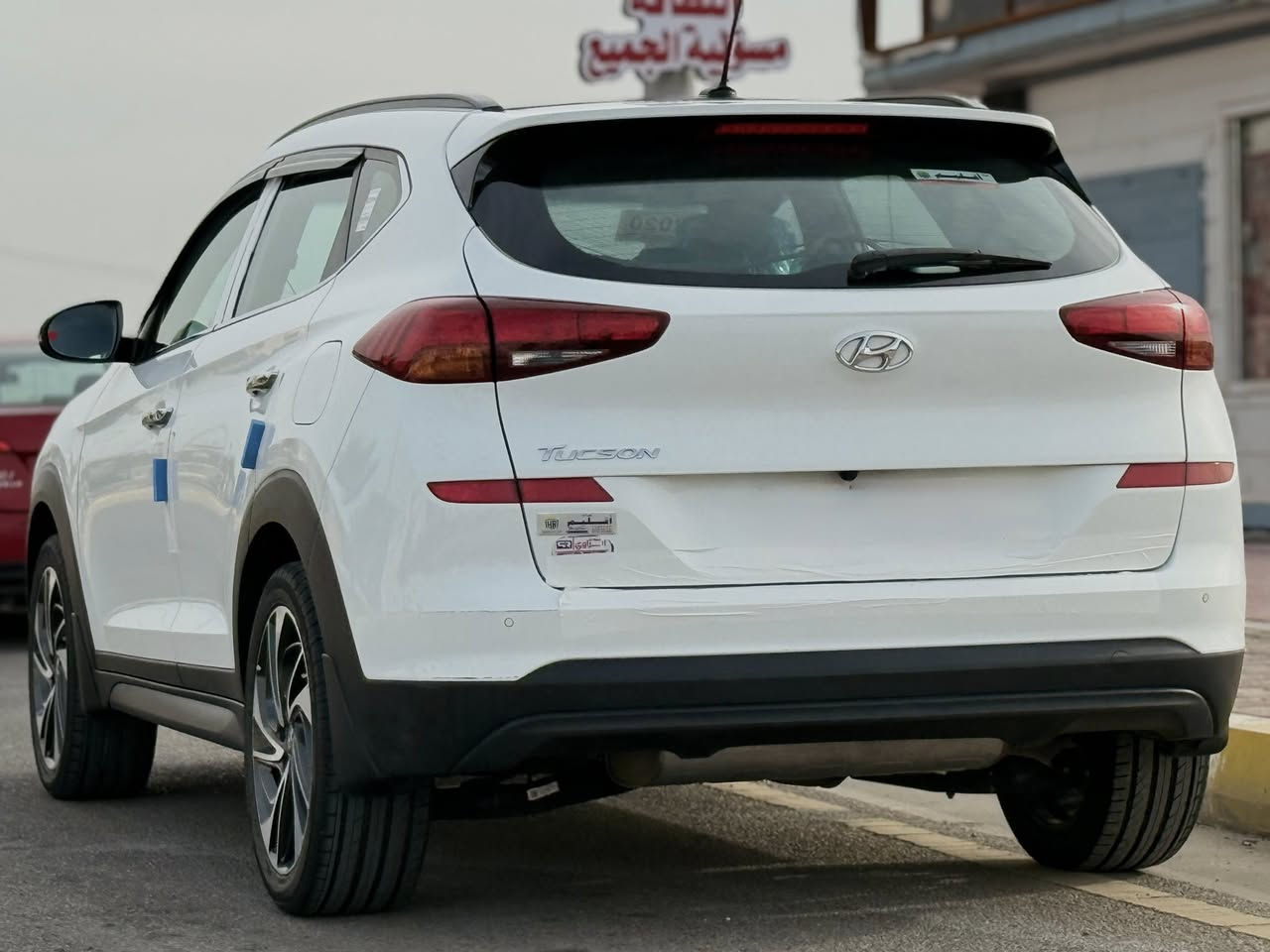 السلام عليكم
سياره توكسان خليجي للبيع أو مرواس مع سورنتو موديل 23

موديل ٢٠٢٠

فوووول مواصفات ١/١ عدا البانوراما

⬅️السياره رقم أربيل الدولي الجديد

 مشروع وطني مجددة ٥ سنوات 

الى سنة ٢٠٣٠

ماشية 78 الف كم 

السيارة ب اسمي 

تحويل ثاني يوم او وكاله حاضر

السيارة مكفوله كفاله عامه عدى بارد  حك 4اصابع بل جاملغ الايسر

السياره فول مواصفات

جديدة كلهم بعدهم بنايلون الشركة والفابلون مال سيارة

بصمة تشغيل

بصمة ابواب

خمس عدسات

٣ انضمة قيادة

 ٢ كراسي كهرباء

شاشه الكبيره اندرويد

الداخل كشنات مخمل  

٢ لدات امامية 

ثلاجه بلجكمجه

محرك ٢٠٠٠ دوش

اي بي اس

فول تحكم ستيرن

الدوسات علامة توكسان 

حاجب نهاري

كشافات زينون

الدشبول والغرفه الداخلية كله كاربون فايبر

حساس خلفي

كاميرا خلفية دواره

مري شفط ويا القفل

سايد بريك بلرجل 

نضام ترحيب

الاضاءة الداخلية هايلوجين

مخرج Aux 

مخرج usb

لد امامي 

لد خلفي

اشاير بلمري

يدات نيكل 

قطعتين تبريد

ويل ١٩

والسيارة قبل كم يوم داخله هزه ومحول الرقم الجديد الدولي ومجددة السنوية ٥ سنوات ومن كلشي كاملة الياخذه مجرد تحويل 

والسياره

جواها تخم تايرات جدد

السياره سعره ٢١٥ ورقه وبيها مجال

( دفترين و ١٥ )

مكان السيارة الانبار رمادي

وهذا رقمي ***********
