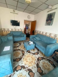 كنب • صوفا