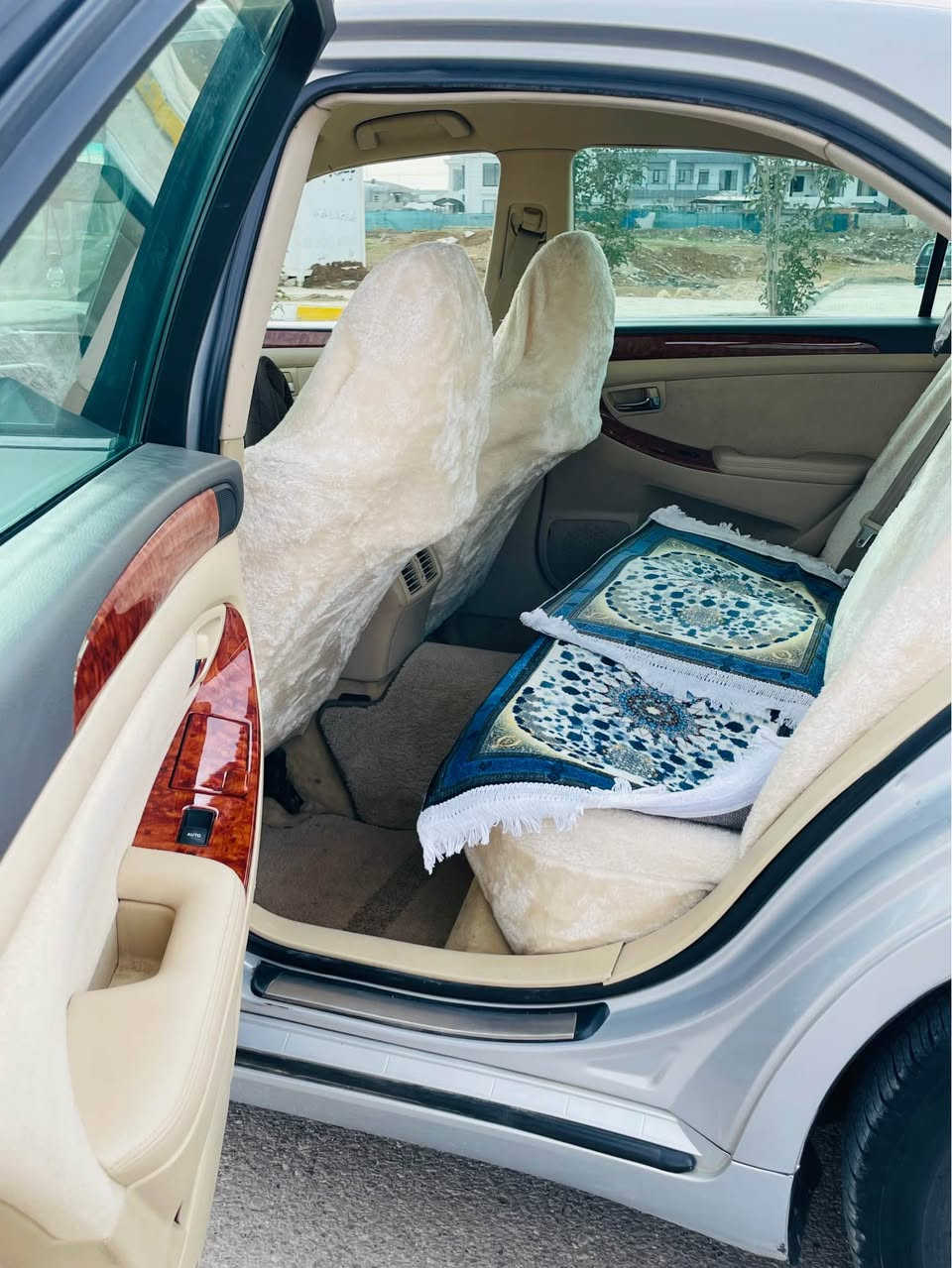 شاهینە 2007بڕاوە رەقەم یەک 
شتی تایبەتوو نموونە
مەکینە 180 گیڕگەورە  کامل بەشەرت
دوو دوگمە ناوزەرد بەسمە رەساسی
کامل مەسرەف کراو مالی دۆست 
دەعامی بۆ دەعامی بەشەرت نموونەیە
بی چالوو شوخت هەموو شوینەکانی بە پۆلا چاکراوەتەوە سەیارەی مەعرەز نیە رەقەم یەک پاکە 
یەک دیناری مەسرەفی نیە کامل جایز مەسرەف کراو
سعر
50$گەلا
شوین  چمچمال
ژ.م    ***********
*********** شمشمل, السليمانية
