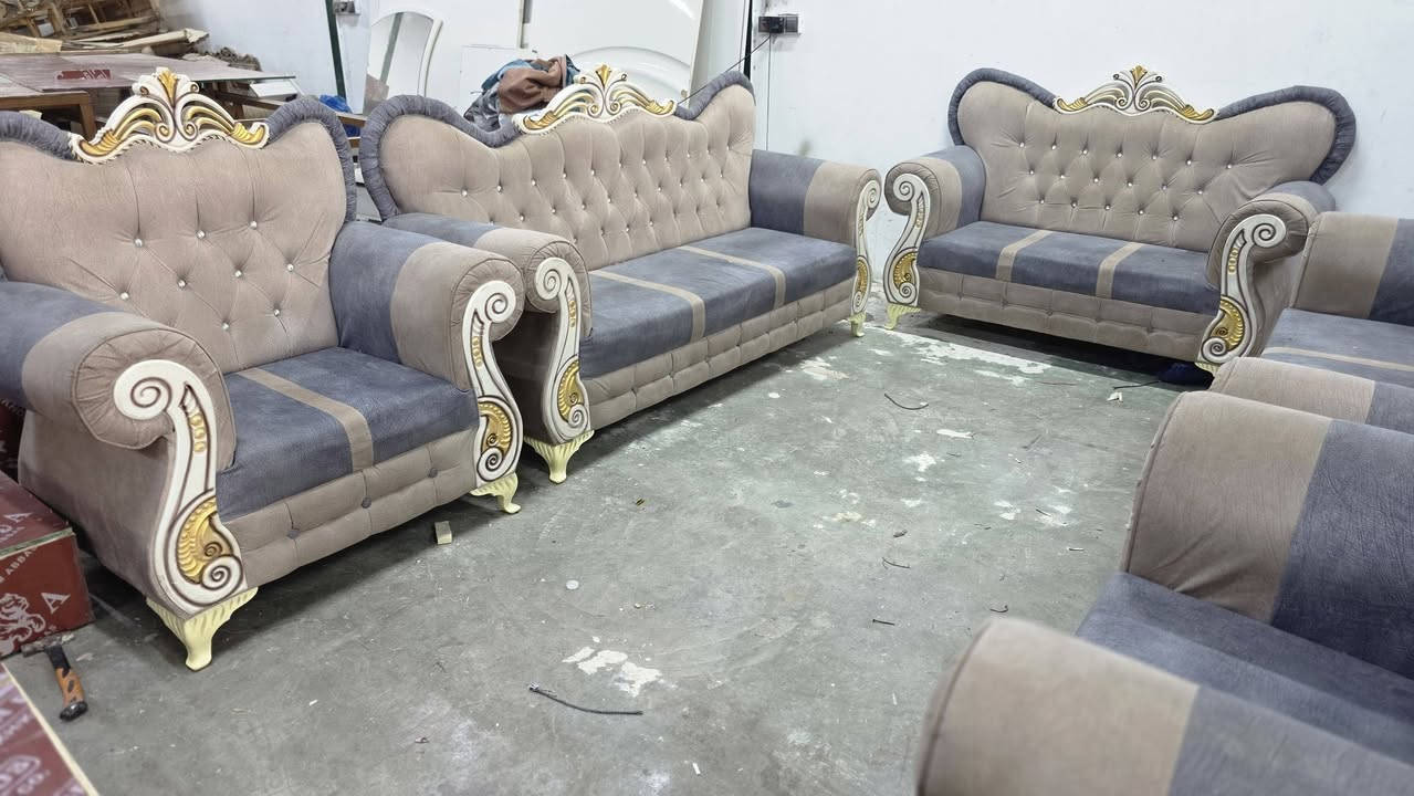 تخم قنفات تزكام رئاسي نضيف جدا مابي اي ضرر اخو الجديد  ١٠ نفرات تخم تفصال تزكام مو سوكي السعر ٣٥٠ الف للتواصل ***********
