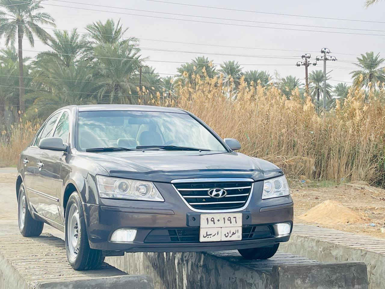 السلام عليكم ورحمه الله
للبيع او للمراوس حسب الرغبة 
سوناتا 2009 وارد امريكي كلين 
جديده جدا بيها جاملغ امامي ايسر فقط مفتوح بدون صبغ كفاله عامه حتى دعاميات
محرك 2400 الكير 5 نمر 
السيارة داخل وخارج جديد
تخم تاير 
حدادية جديده 
داخل لونين 
مابيهة نقص كلبسه 
تبريد نجماد 
تراي زيرو 
رقم اربيل تحويل مباشر 
مكانها بابل المسيب 
--***********----
