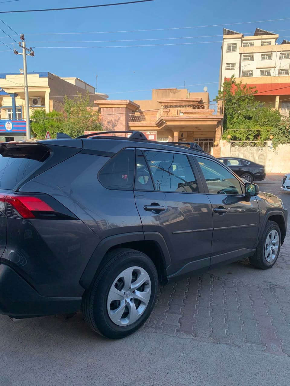 Rav 4 . amreke 2019 
muasafat , LE 
cod / 312#

نیو بۆنیت سبوغ 
دوو چاملغی پێشی کرایتەوە
بێ ئێڕباگ ، جەمپێکی خەفیف پێشی هەیە ، سەرە براکێت هەیتی
مەکینە V4 کەپس ، بێ دەبل 
ڕۆیشتن / ١٥٨ هەزار کم 
ڕەقەم و سەنەوی نوێ 

نرخ / ١٨٥

*********** أربيل, العراق

