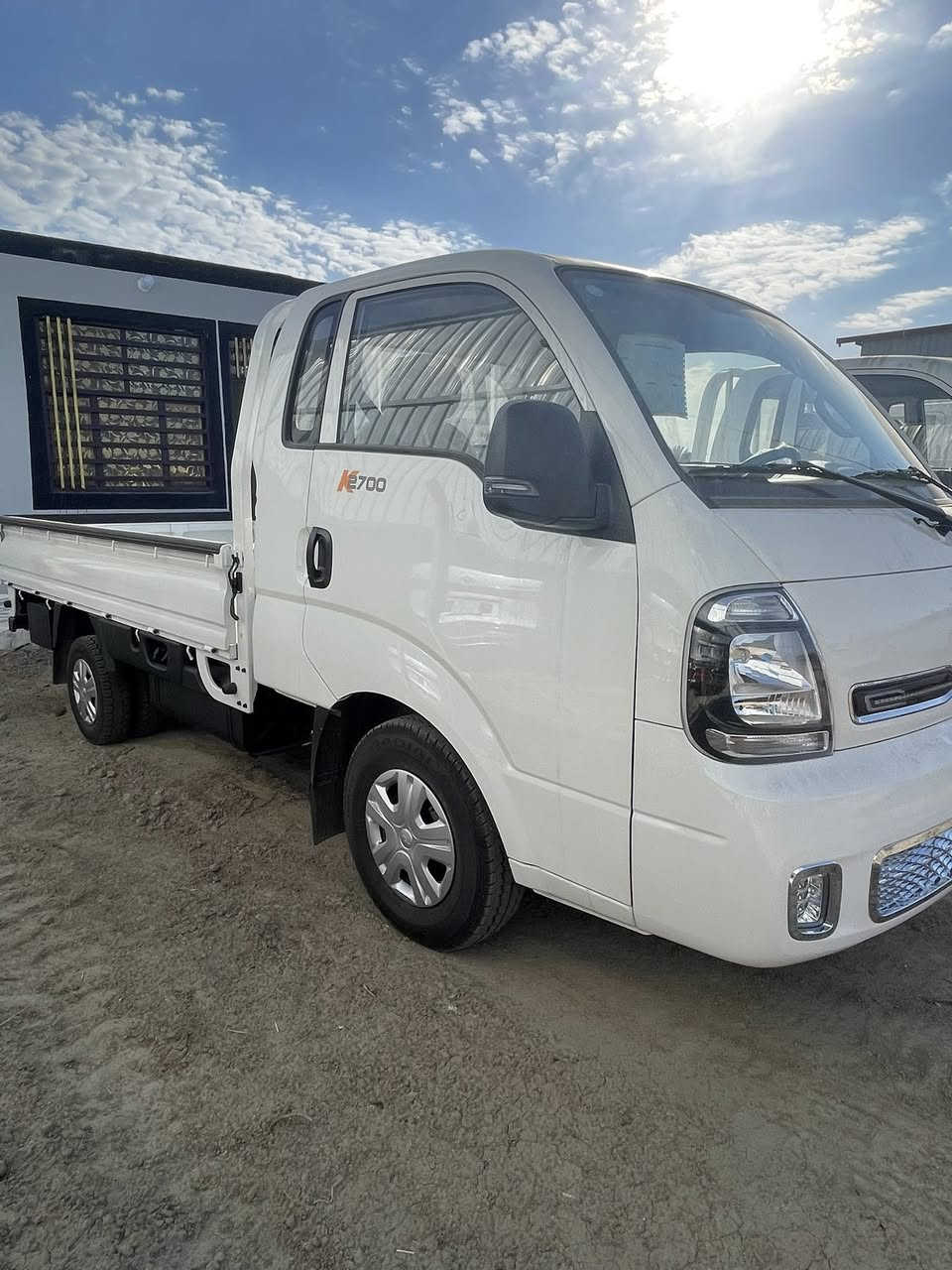 كيا حمل 2026 فول مواصفات صفر زيرو مرقم اي محافضه دخول جديد 2700 السعر مع الرقم 177$ وبيه مجال بابل الشوملي***********
