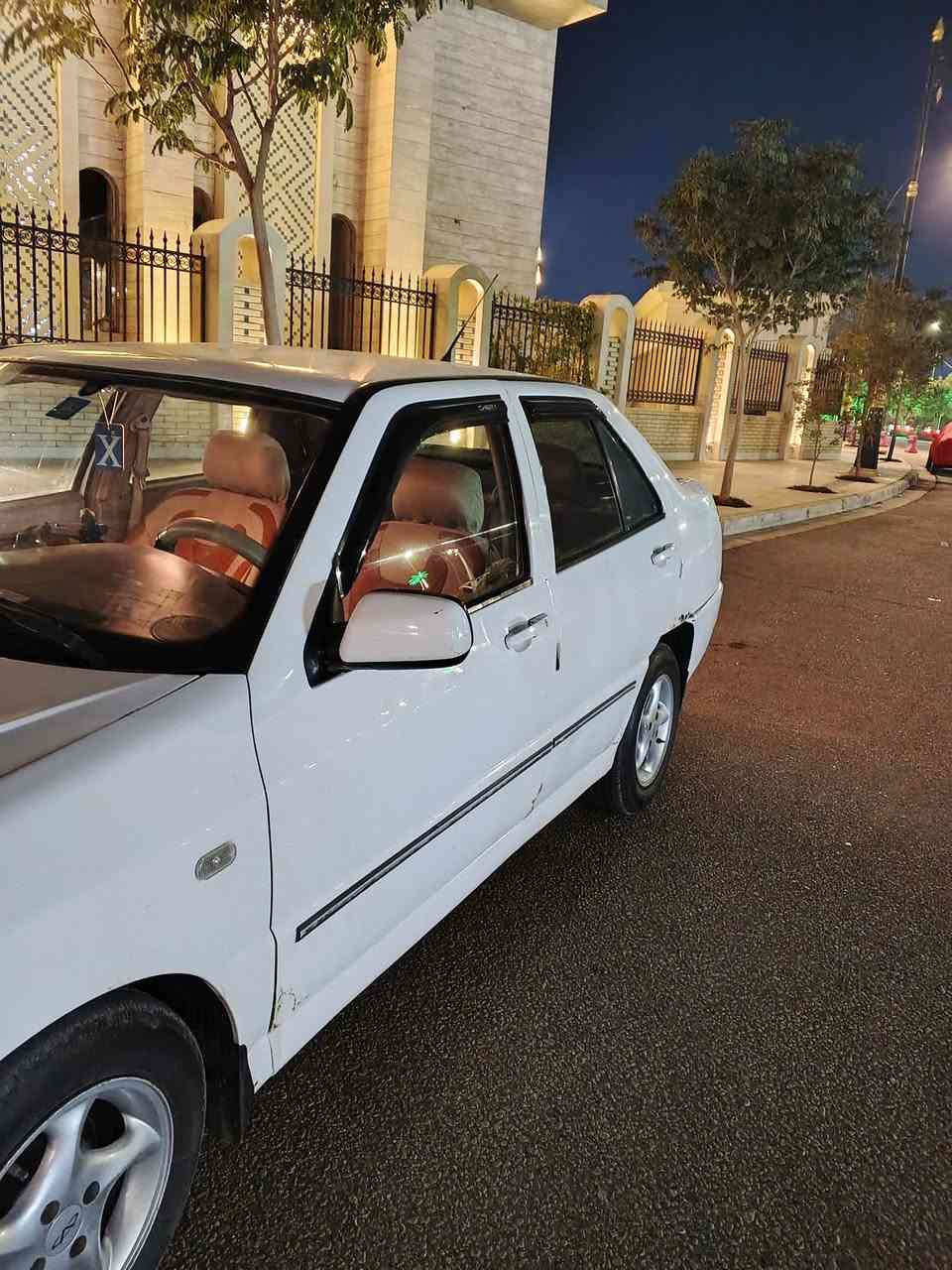 شيري كوين 2009 بلاديه سعر 32 ورقه 
عنوان كربلاء ***********
